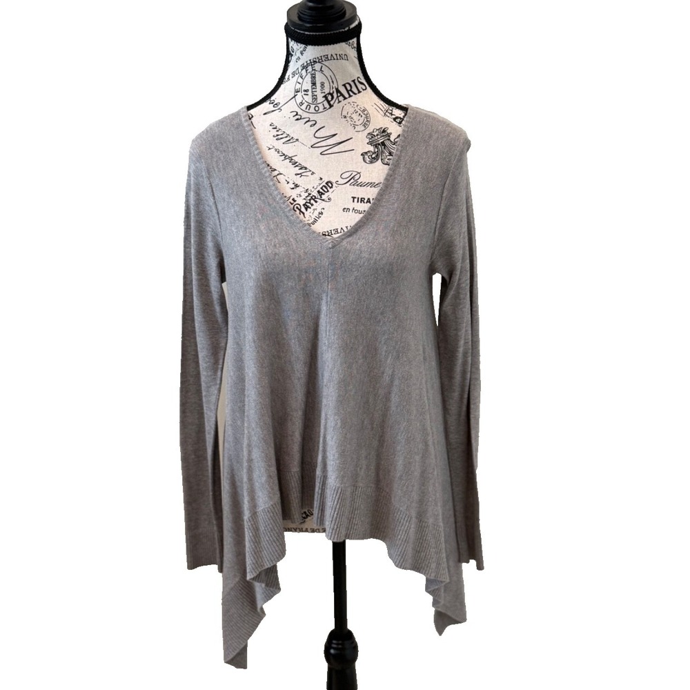 Mercer & Madison Long Sleeve Grey Assymetrical V Neck Sweater - Size Small